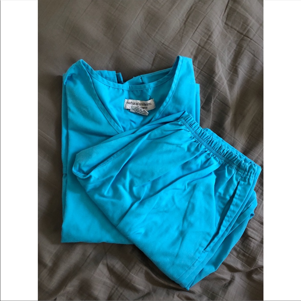 Natural uniforms scrub set